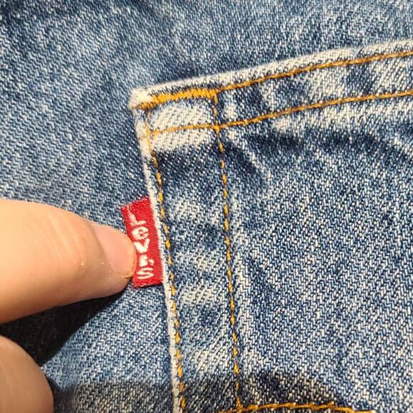 Levi's 505 Straight Leg Jeans Medium Blue Wash Vintage 34x26 - Picture 4 of 9